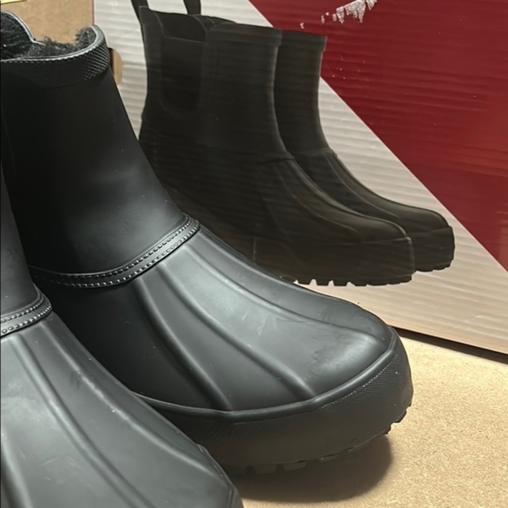Chooka Ladies Chelsea Rain Boot Black Faux Fur Lined Duck Boot C11407936B Size 7 - Picture 6 of 7